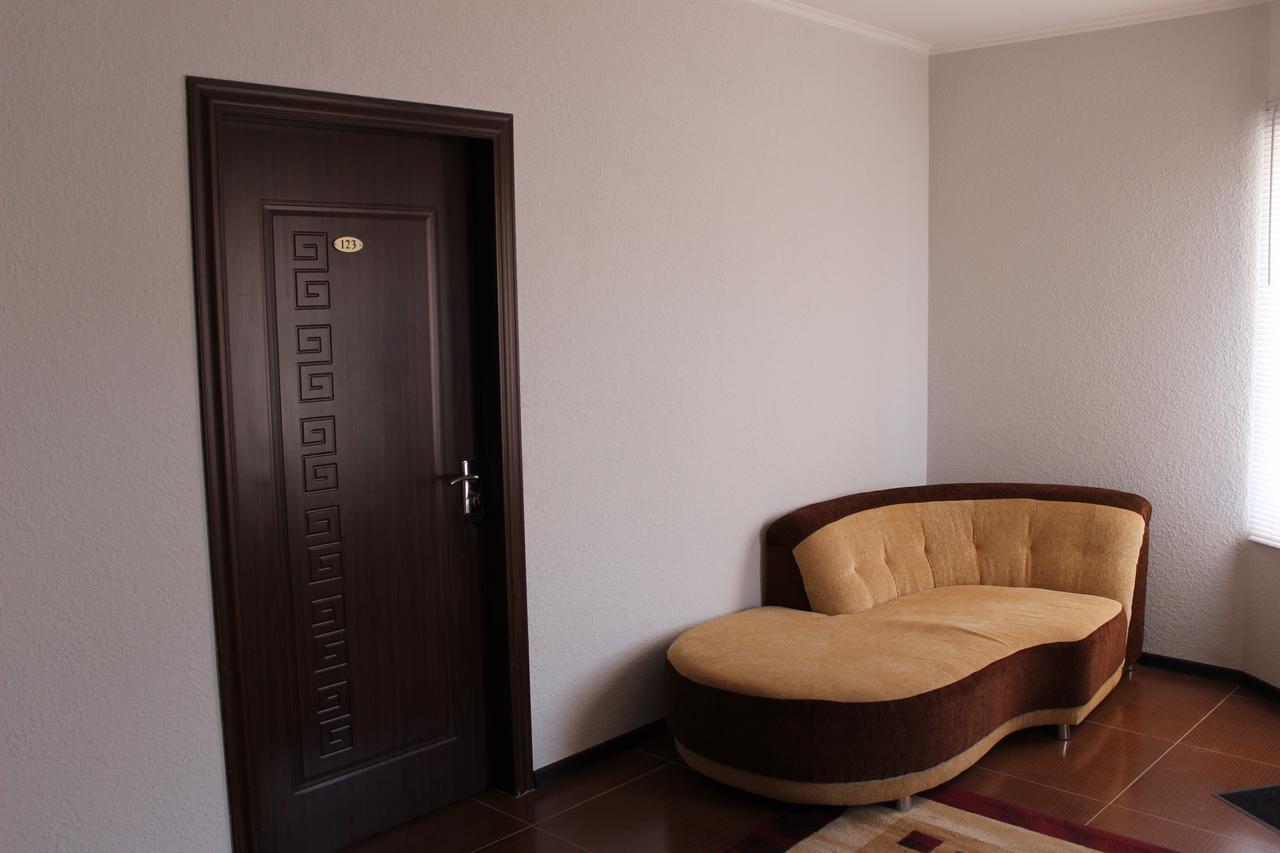 Zlata Inn Tamchy Стая снимка