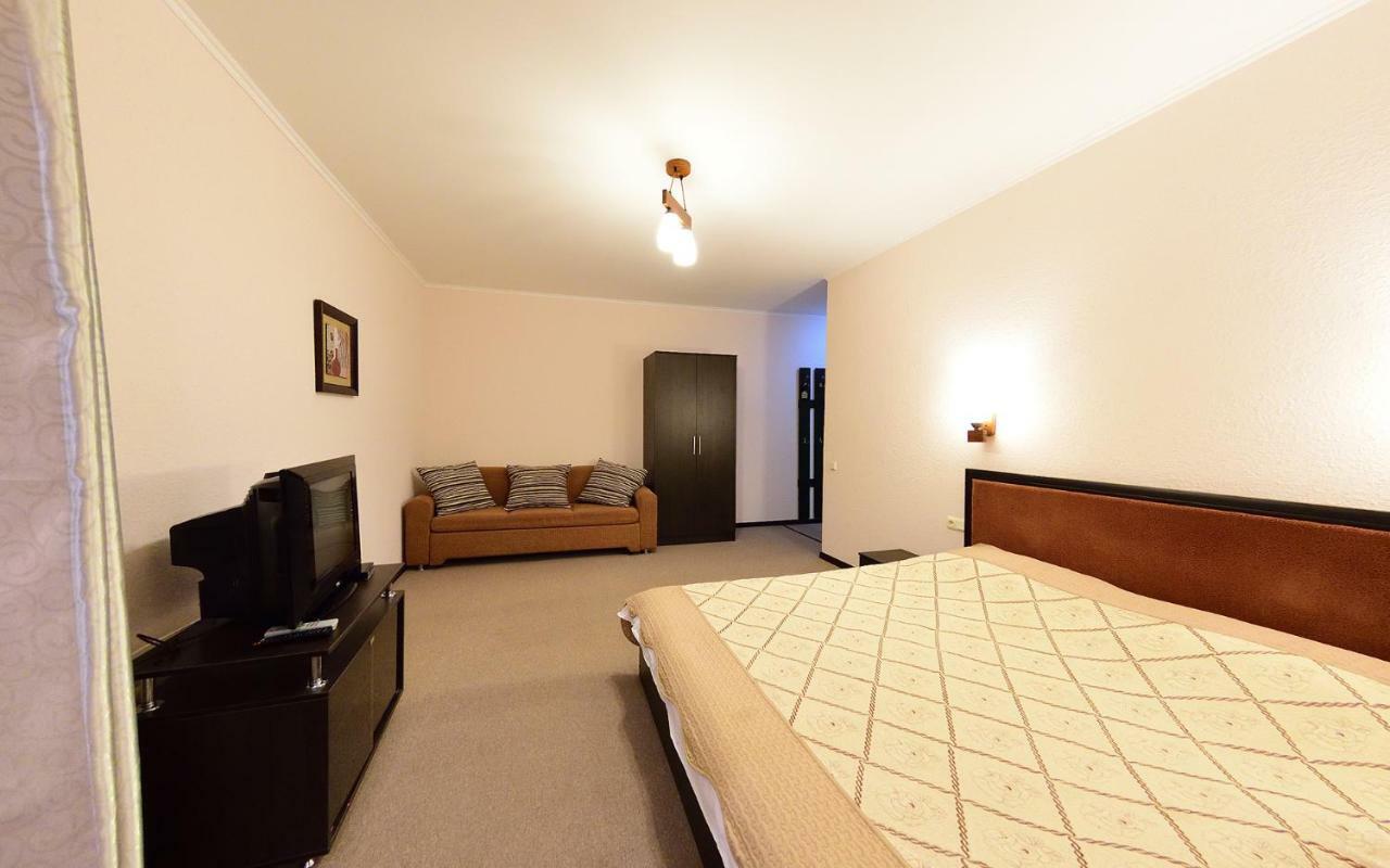 Zlata Inn Tamchy Екстериор снимка