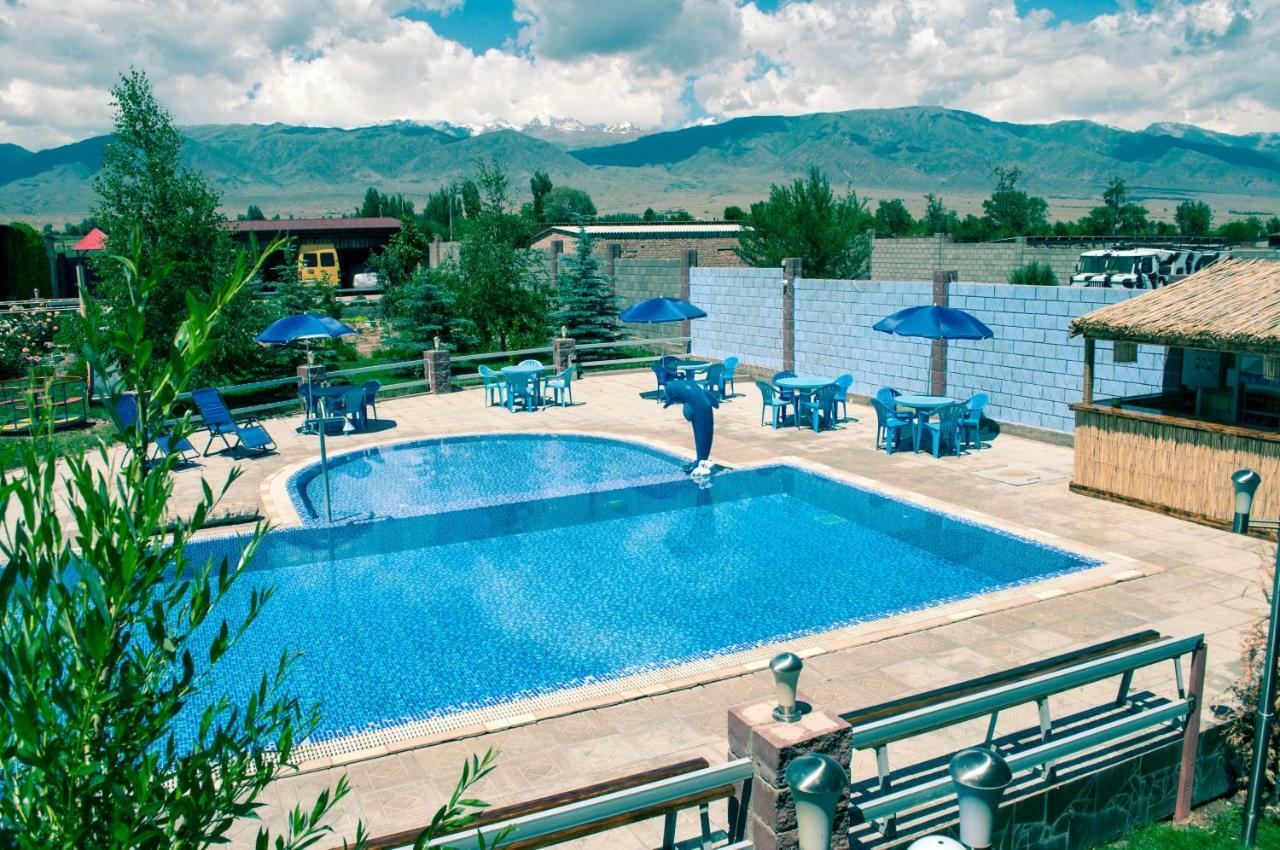 Zlata Inn Tamchy Екстериор снимка